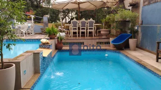 Casa com 4 Quartos à venda, 442m² no Vila Ipojuca, São Paulo