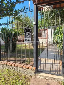 Casa com 3 Quartos à venda, 196m² no Vila Nova, Porto Alegre