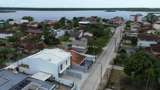 Sobrado com 3 Quartos à venda, 122m² no COSTEIRA, Balneário Barra do Sul