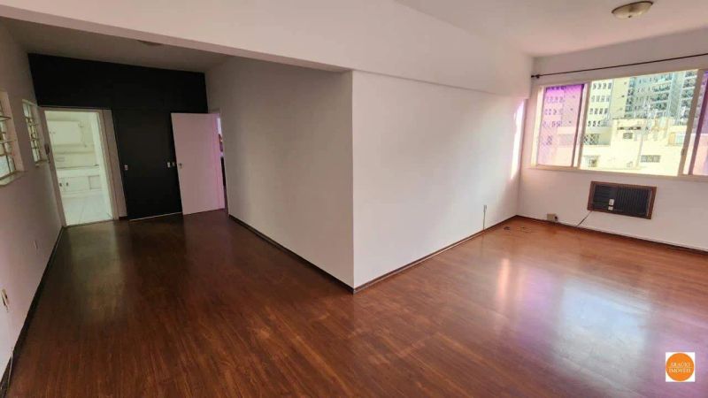 Apartamento com 3 quartos — Savassi, Belo Horizonte