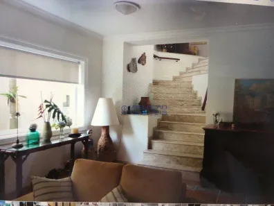 Casa com 4 Quartos para alugar, 650m² no Lapa, São Paulo