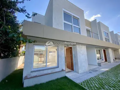 Casa de Condomínio com 3 Quartos à venda, 123m² no Campeche, Florianópolis