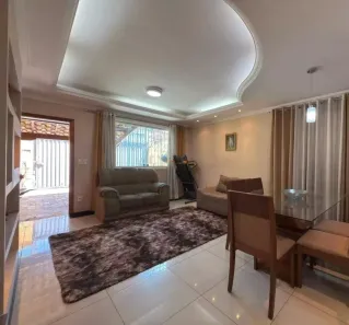 Casa com 4 Quartos à venda, 180m² no Santa Mônica, Belo Horizonte