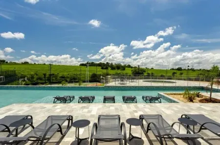 Lote/Terreno à venda, 250m² no Condomínio Vinhas, Senador Canedo