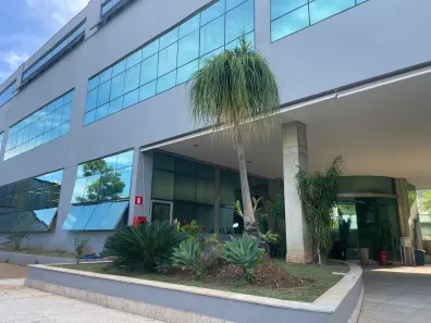 Sala Comercial para alugar, 251m² no Estoril, Belo Horizonte