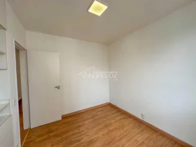 Apartamento com 3 Quartos à venda, 90m² no Laranjeiras, Rio de Janeiro