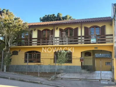 com 4 Quartos para alugar, 250m² no Uberaba, Curitiba