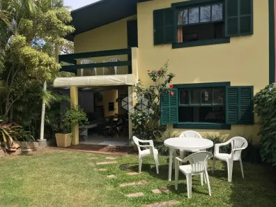 Casa com 3 Quartos à venda, 100m² no Praia da Barra, Garopaba