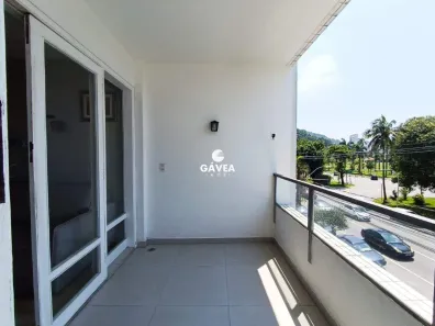 Apartamento com 3 Quartos à venda, 151m² no Itararé, São Vicente
