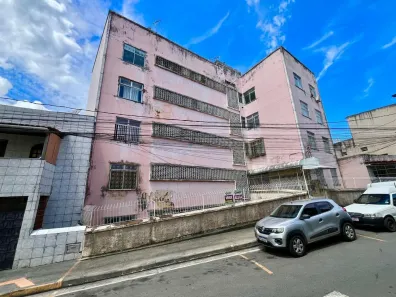 Apartamento com 3 Quartos para alugar, 76m² no Barbalho, Salvador