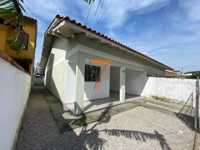 Casa com 2 Quartos para alugar, 60m² no Rio Caveiras, Biguaçu