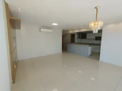 Apartamento com 3 Quartos à venda, 110m² no Setor Bueno, Goiânia