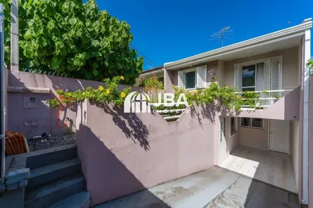 Sobrado com 3 Quartos à venda, 144m² no Uberaba, Curitiba