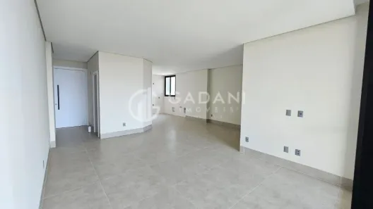 Apartamento com 3 Quartos para alugar, 144m² no Jardim Maringá, Sinop