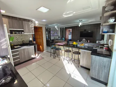 Apartamento com 2 Quartos à venda, 150m² no Alto Alegre, Cascavel