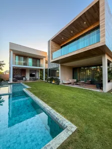 Casa de Condomínio com 5 Quartos à venda, 770m² no Cidade Alpha, Eusébio