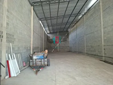 Galpão/Depósito/Armazém para alugar, 340m² no Santa Cruz, Rio de Janeiro