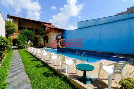 Sobrado com 3 Quartos à venda, 350m² no Vila Galvão, Guarulhos