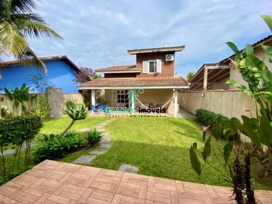 Casa de Condomínio com 3 Quartos à venda, 190m² no Centro, Bertioga