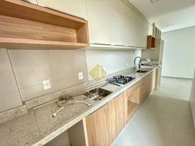 Apartamento com 2 Quartos para alugar, 72m² no Jardim La Salle, Toledo
