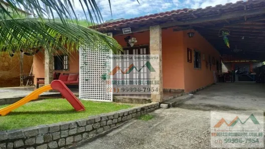 Casa de Condomínio com 3 Quartos à venda, 120m² no Flamengo, Maricá