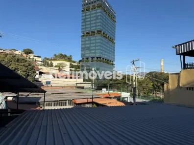 Galpão/Depósito/Armazém à venda, 220m² no Cachoeirinha, Belo Horizonte