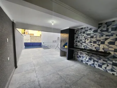 Casa com 3 Quartos à venda, 300m² no Jardim Regina, São Paulo