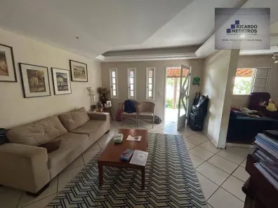 Casa com 4 Quartos à venda, 300m² no Itapuã, Salvador
