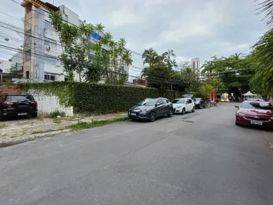 Casa com 4 Quartos para alugar, 250m² no Boa Viagem, Recife