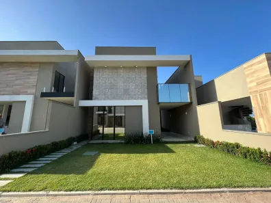Casa de Condomínio com 3 Quartos à venda, 148m² no Lagoa Redonda, Fortaleza