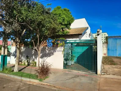 Casa com 4 Quartos à venda, 179m² no Jardim São Paulo, Londrina