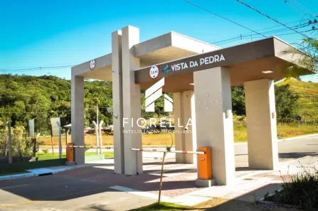 Lote/Terreno à venda, 360m² no Sertão do Maruim, São José