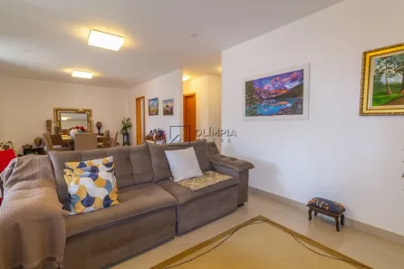 Apartamento com 4 Quartos para alugar, 208m² no Vila Mariana, São Paulo
