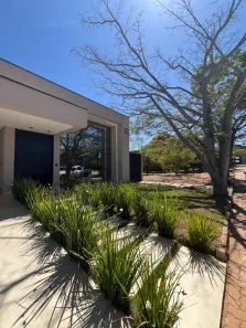 Casa de Condomínio com 3 Quartos à venda, 480m² no Riacho Fundo I, Brasília