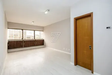Sala Comercial à venda, 27m² no Centro, Curitiba