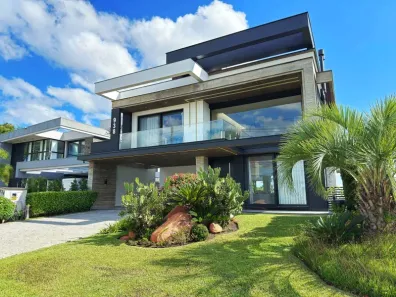 Casa de Condomínio com 4 Quartos à venda, 474m² no São Lucas, Viamão