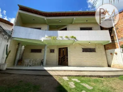Casa com 4 Quartos à venda, 317m² no Serraria Brasil, Feira de Santana