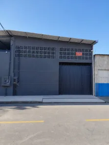 Galpão/Depósito/Armazém para alugar, 204m² no Balneário de Carapebus, Serra