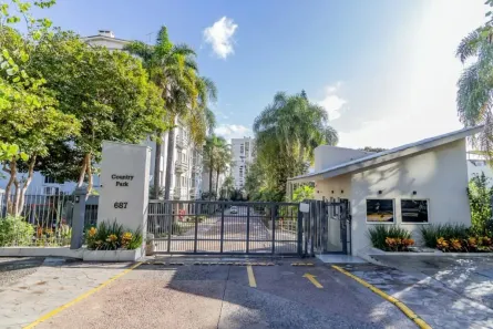 Apartamento com 3 Quartos à venda, 77m² no Passo da Areia, Porto Alegre