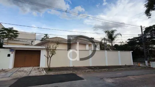 Casa com 3 Quartos para venda ou aluguel, 370m² no Bosque, Vinhedo
