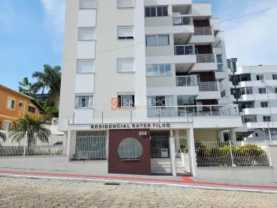 Apartamento com 2 Quartos para alugar, 64m² no Coqueiros, Florianópolis