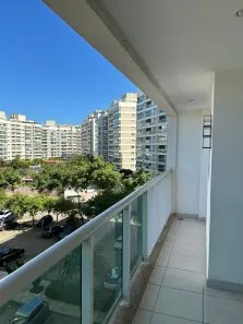 Apartamento com 2 Quartos para alugar, 75m² no Recreio dos Bandeirantes, Rio de Janeiro