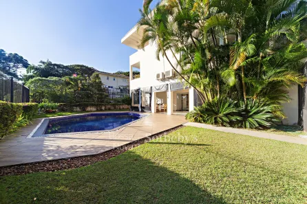Casa com 3 Quartos à venda, 699m² no Jardim Leonor, São Paulo