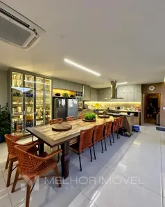 Casa com 5 Quartos à venda, 315m² no Jardim América, Goiânia