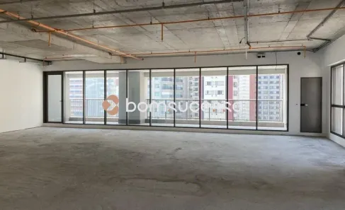 Sala Comercial para alugar, 214m² no Vila Gomes Cardim, São Paulo