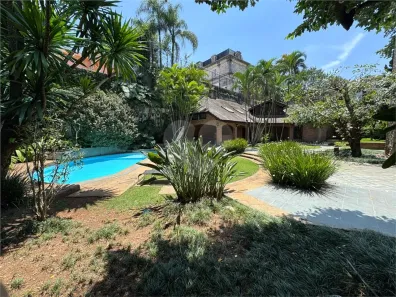 Casa com 8 Quartos à venda, 984m² no Jardim Leonor, São Paulo