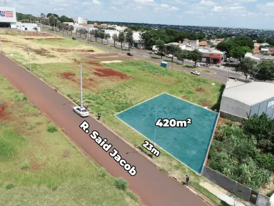 Lote/Terreno à venda, 420m² no Conjunto Habitacional Requião, Maringá