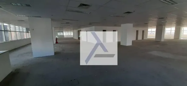 Sala Comercial para alugar, 1339m² no Jardim das Acácias, São Paulo