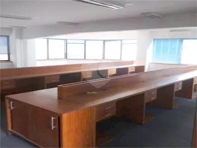 Sala Comercial à venda, 200m² no Cidade Monções, São Paulo