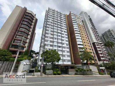 Apartamento com 3 Quartos para venda ou aluguel, 108m² no Cabral, Curitiba